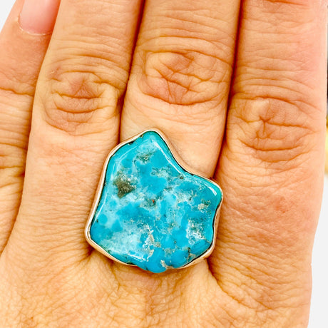 Turquoise polished freeform ring with split band s.8 KRGJ834 - Nature's Magick