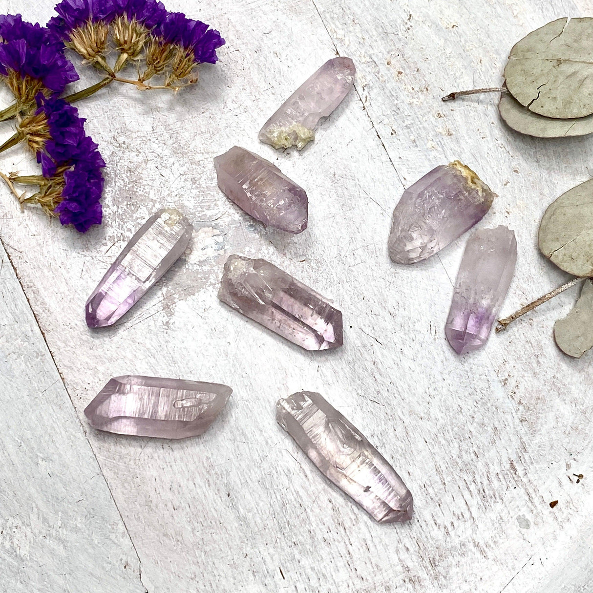 Vera Cruz Amethyst 25 - Nature's Magick